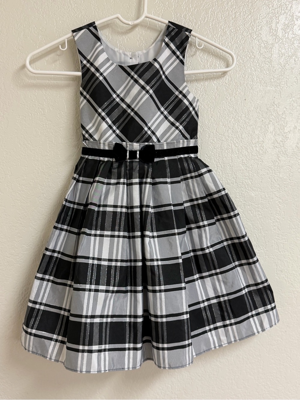 Jona Michelle Black and White Plaid Sleeveless Party Dress